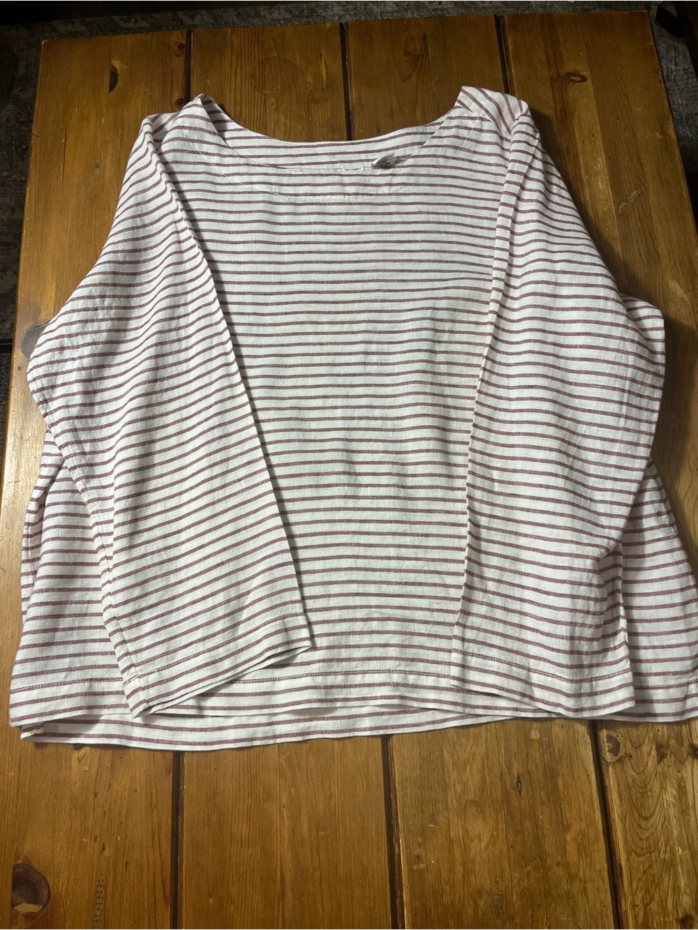 Artisan Ny White Long Sleeve 100 percent linen Top with Thin Burgundy Stripes